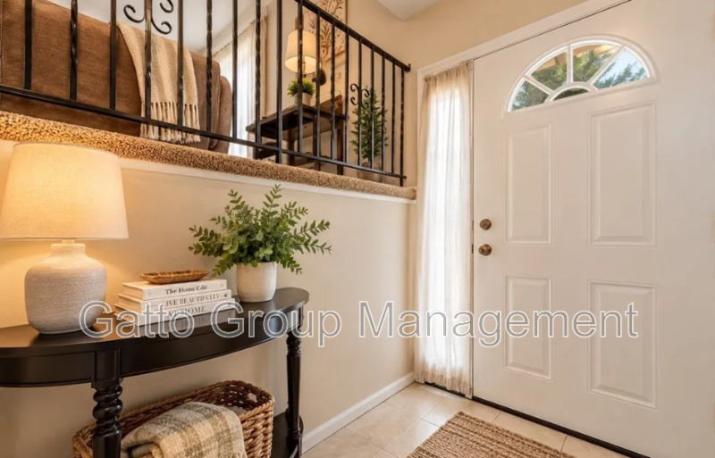 8071 Meadowdale Dr - Photo 2 of 14