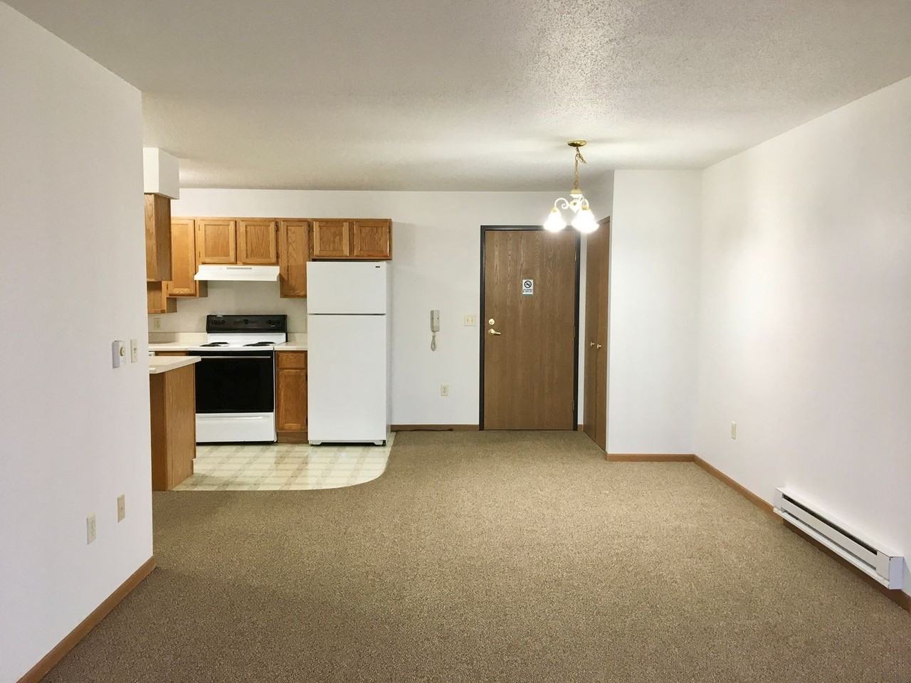 1022 Grandview - Photo 5 of 21