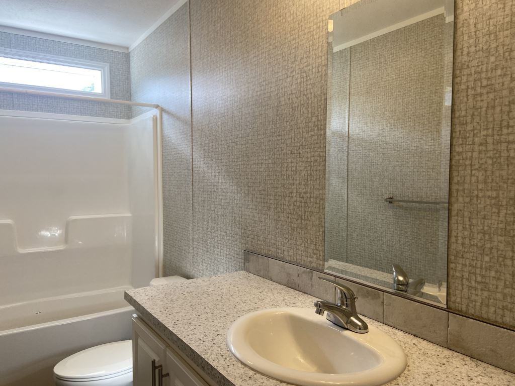 16 Beaver Ave - Photo 6 of 21