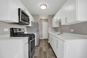 featured image of 21 N Main St