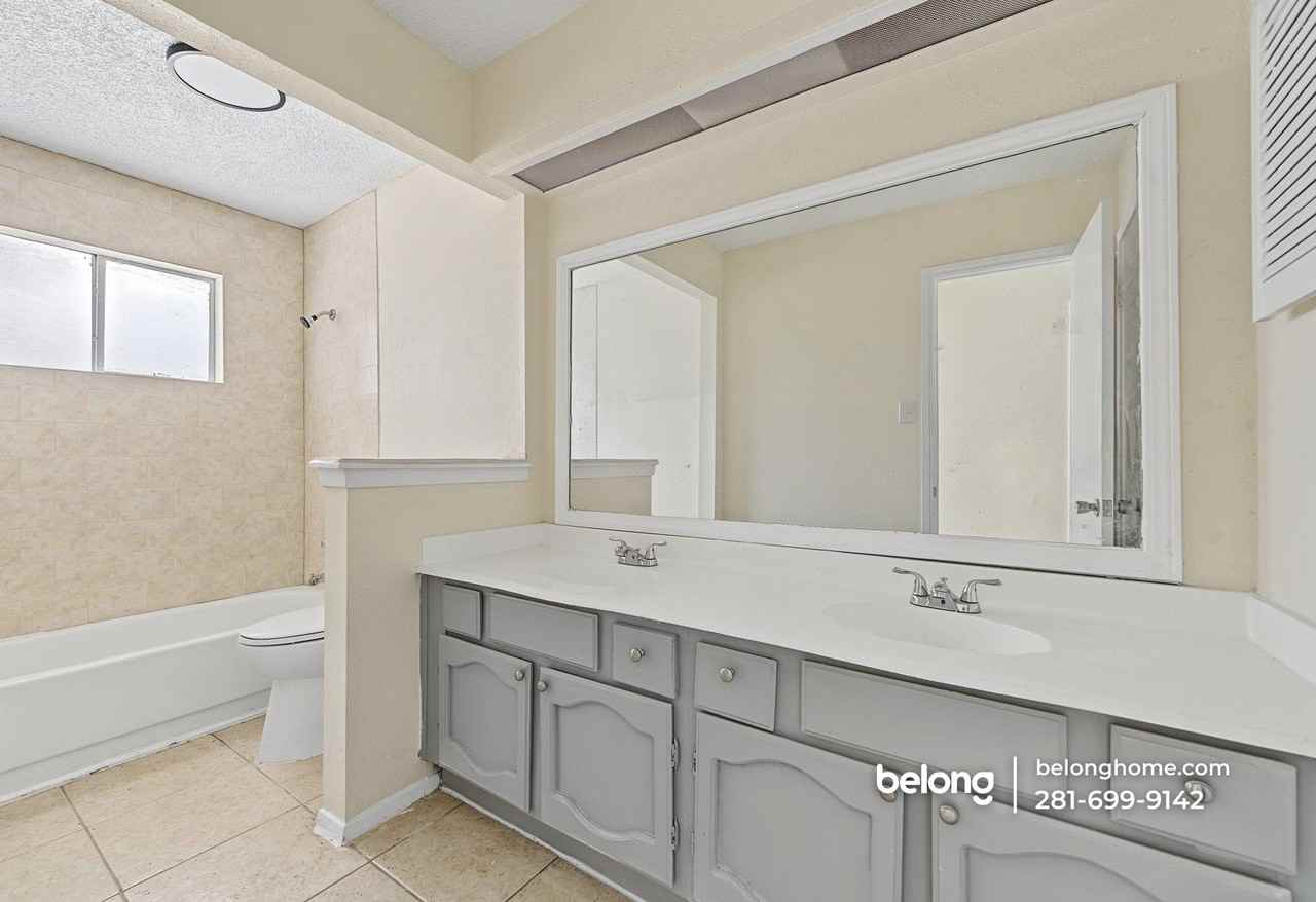 10007 Rippling Fields Dr - Photo 7 of 27