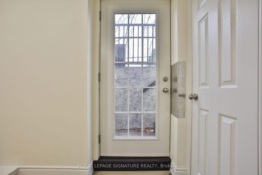816 Linden Court - Photo 2 of 19