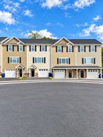 featured image of 1060 Harvest Ct
