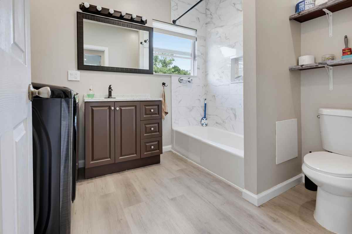 1417 Gardner Ave - Photo 4 of 23
