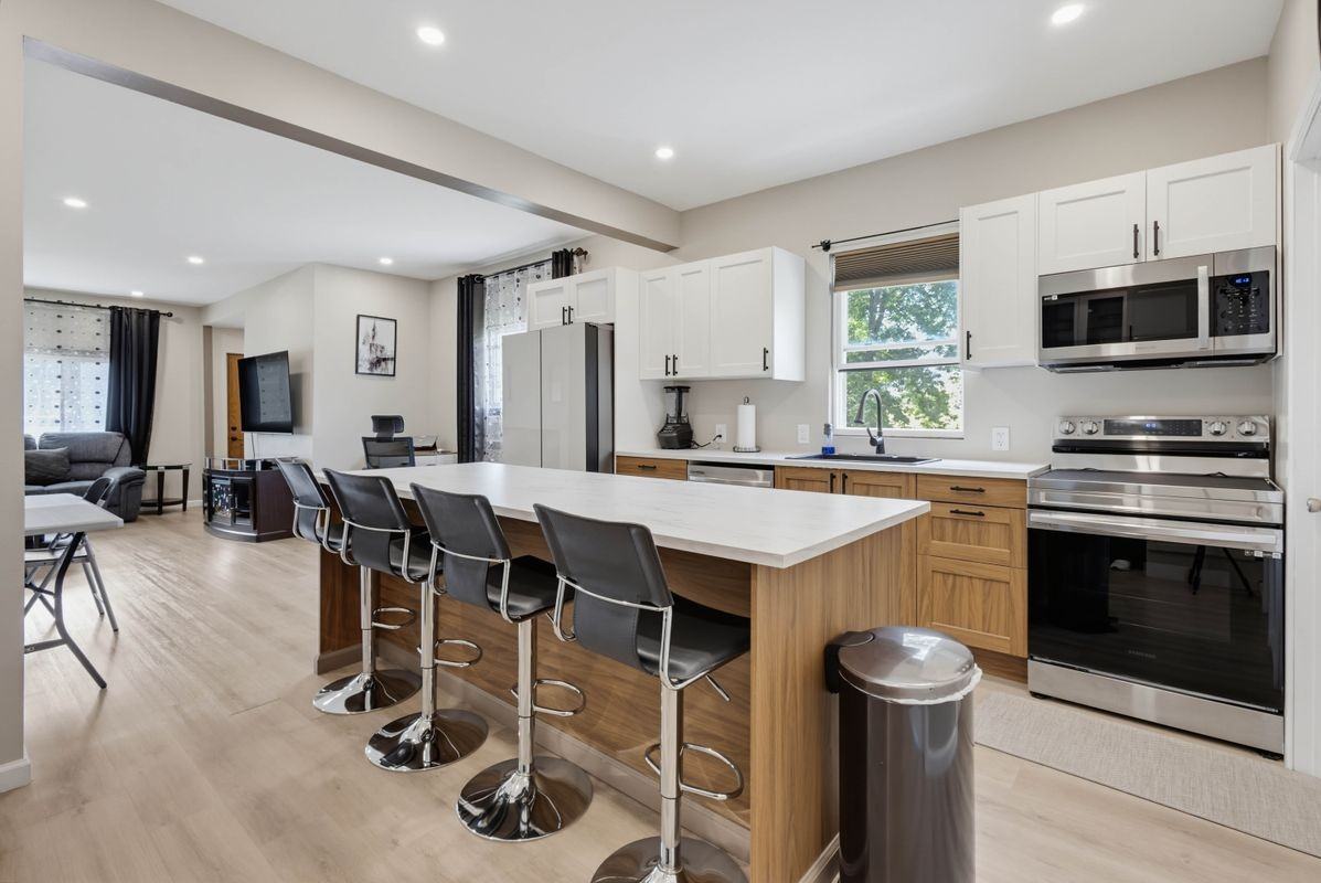 1417 Gardner Ave - Photo 7 of 23