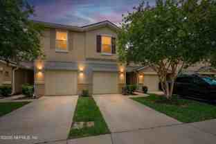 452 Walnut Dr - Photo 1 of 1