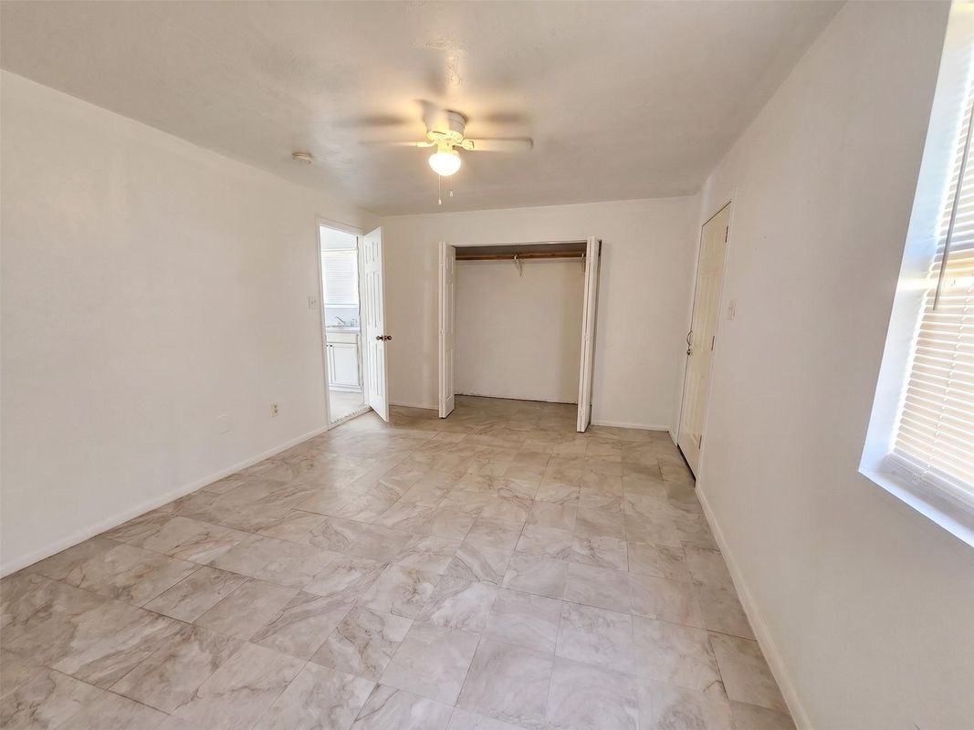 3440 Texas Ave - Photo 5 of 14
