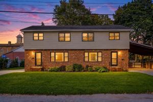 featured image of 146 Charles St