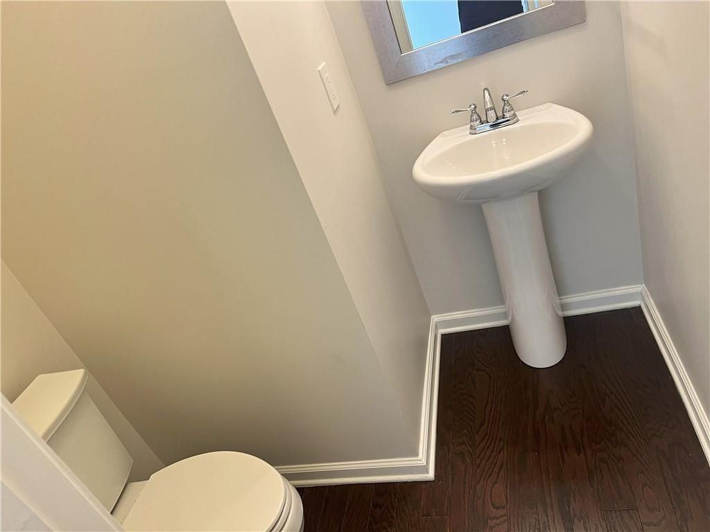 1374 Brookmere Way - Photo 5 of 32