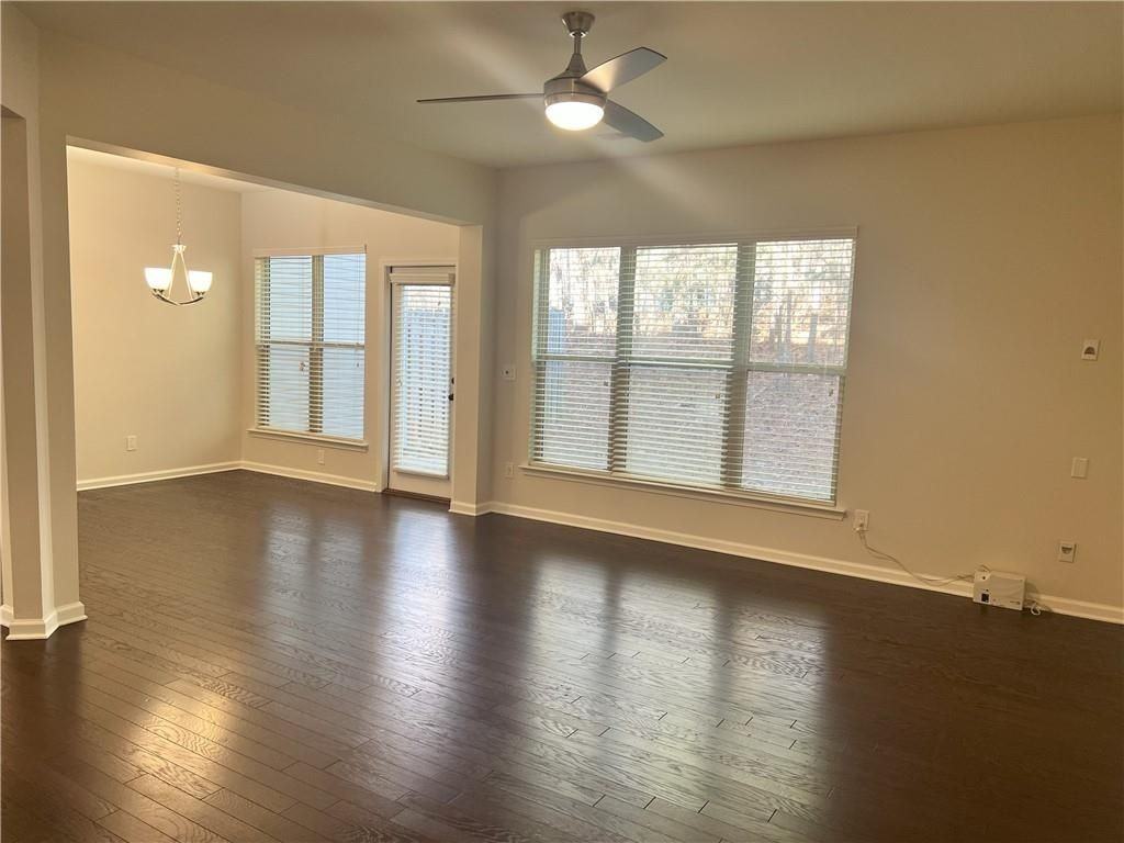 1374 Brookmere Way - Photo 6 of 32