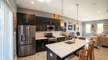 featured image of 2576 Josephine St