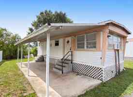 featured image of 2854 Lake Alfred Rd