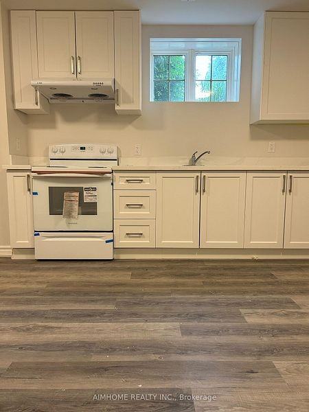 27 Maple Edge Lane - Photo 4 of 16