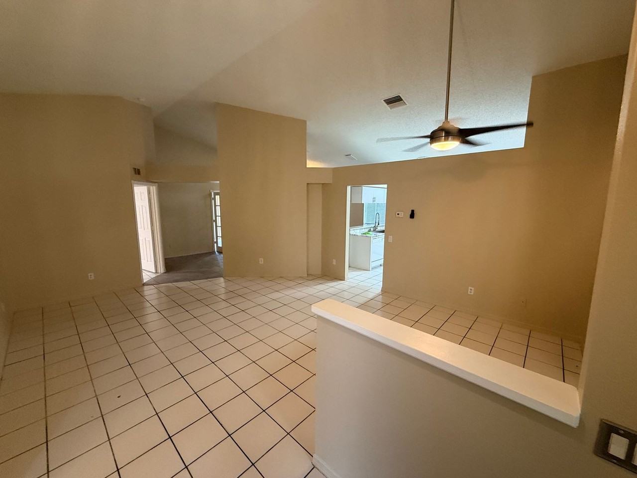 7032 Whittington Ct - Photo 3 of 29