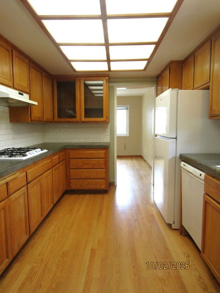 3618 Sleepy Hollow Dr - Photo 4 of 27