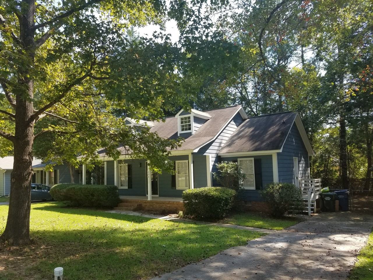 206 Milway Rd - Photo 2 of 15