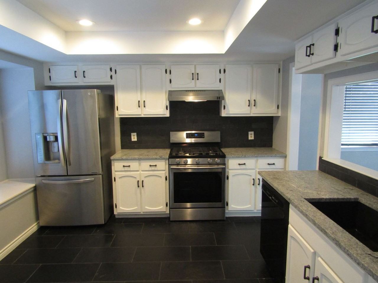 9217 Singing Quail Dr - Photo 3 of 26