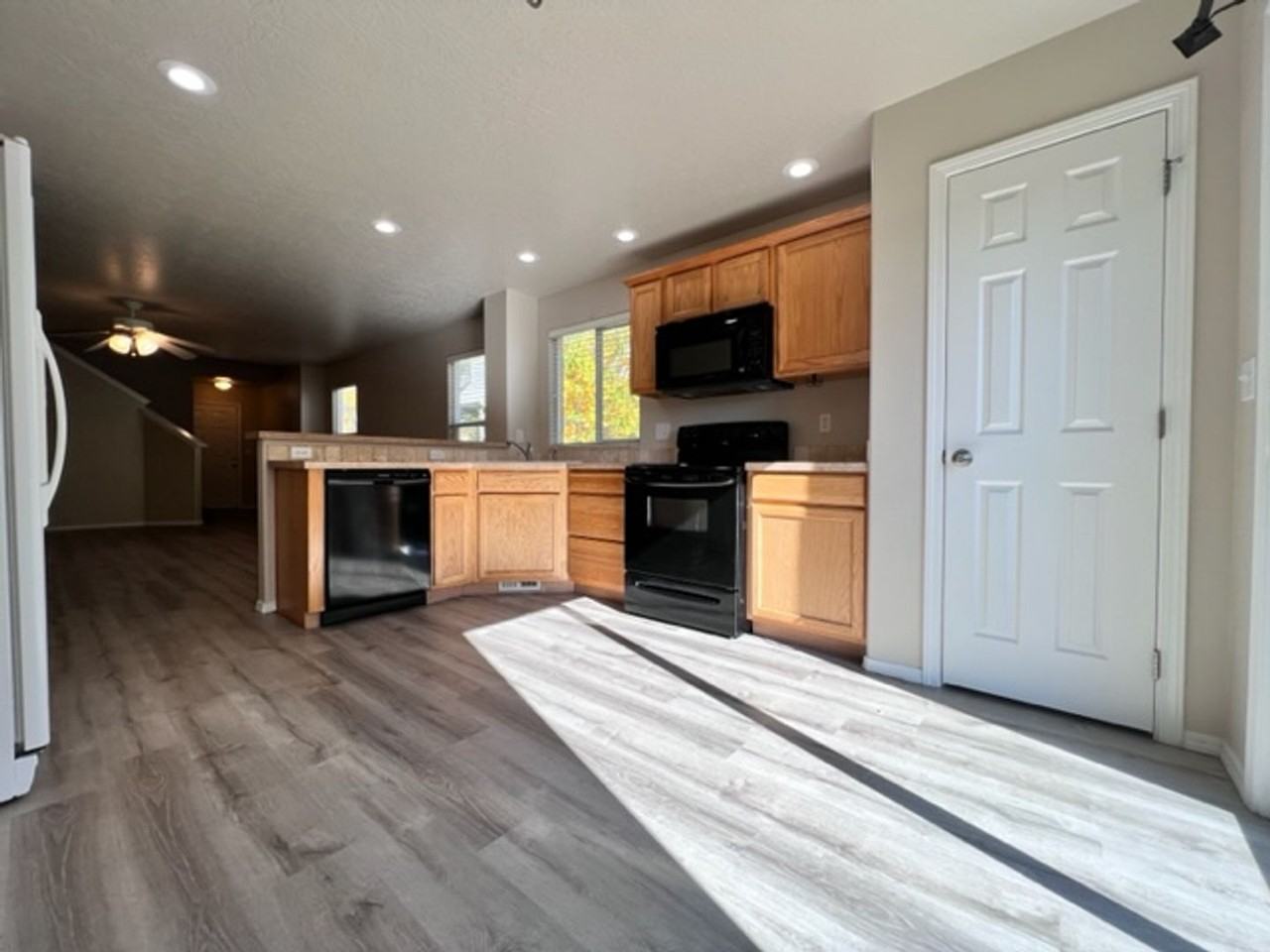 835 N Gray Cloud Pl - Photo 6 of 22