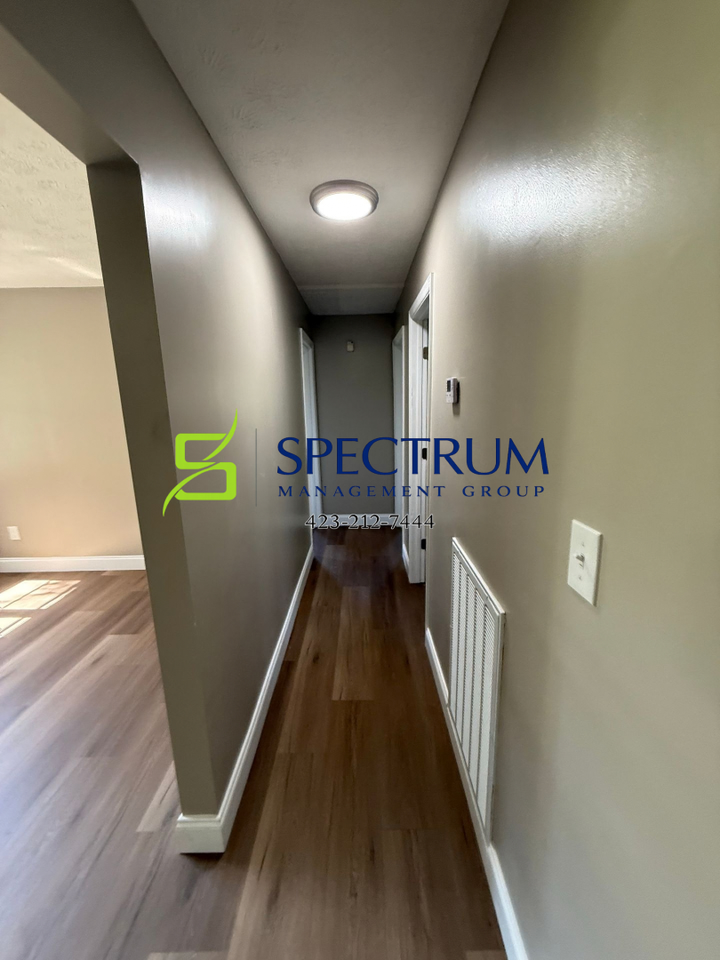1716 Elm St - Photo 6 of 19