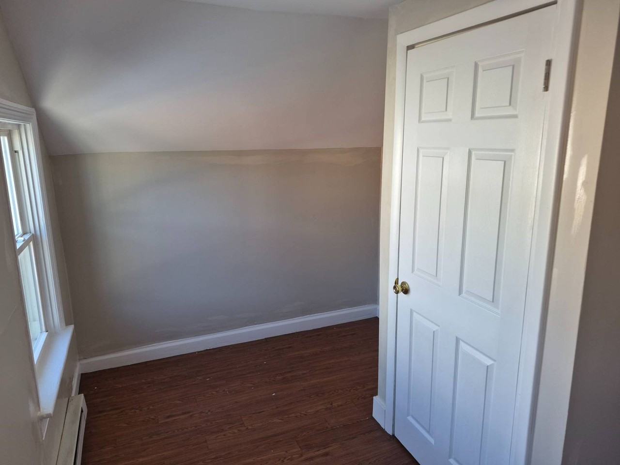 34 W South St - Photo 4 of 6