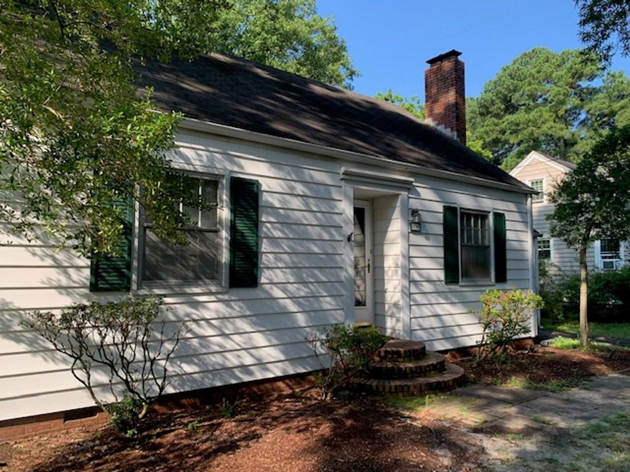 139 Beverly Ave - Photo 3 of 25