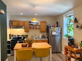featured image of 535 E Mifflin St