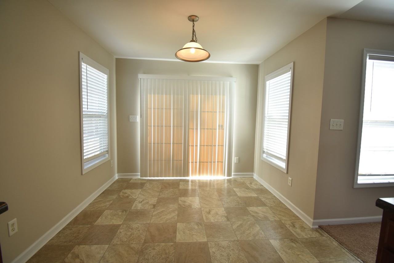 2044 Yellowbrick Rd - Photo 6 of 21