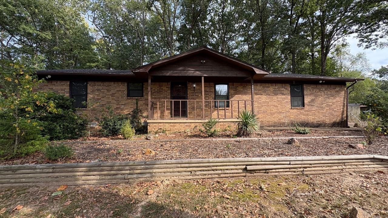 1409 Jill Dr