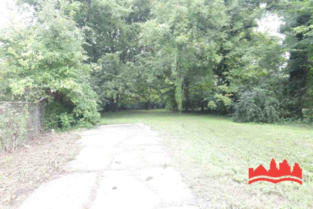 1346 Mcmillan St - Photo 4 of 14