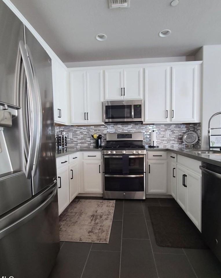 14200 W Village Pkwy - Photo 7 of 22