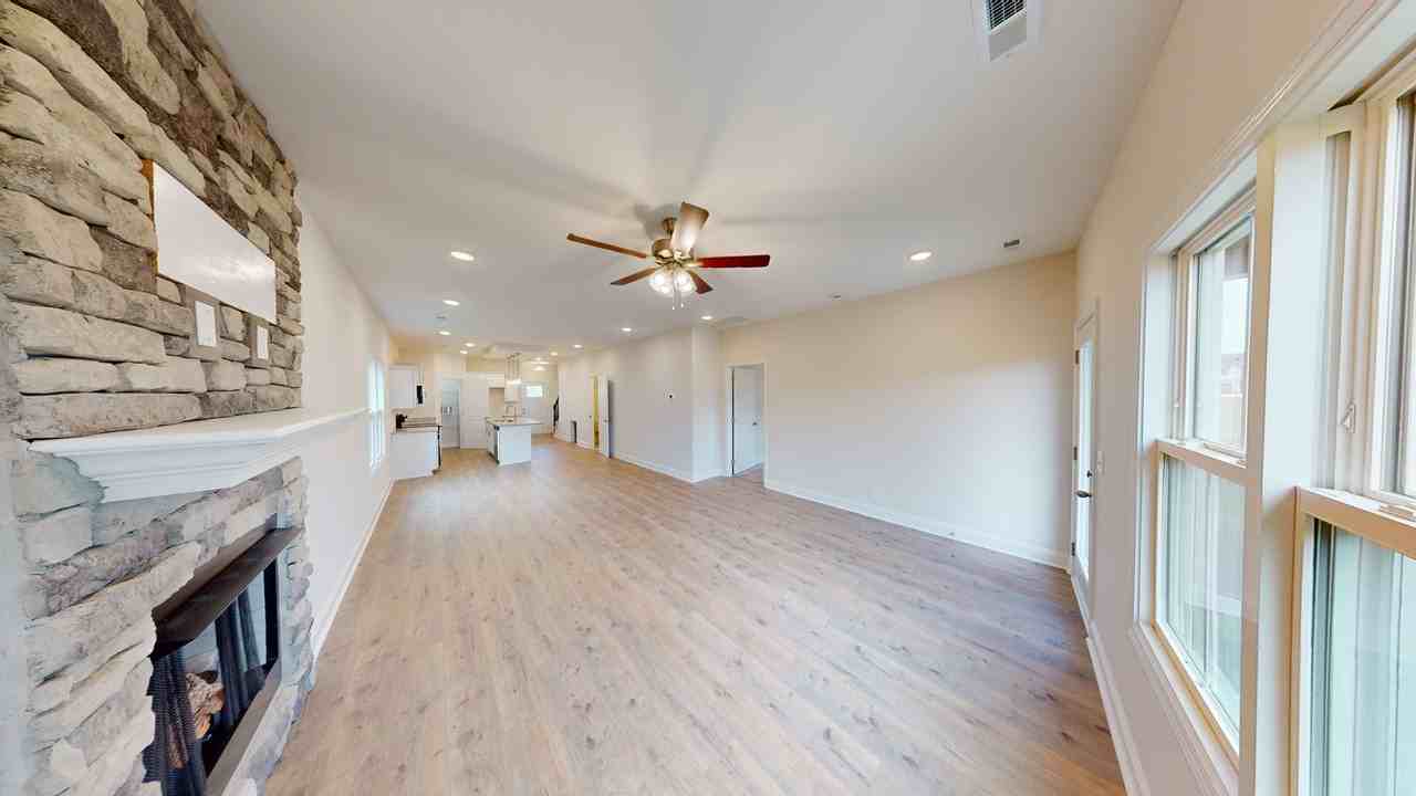 433 Ayden Ln - Photo 2 of 10