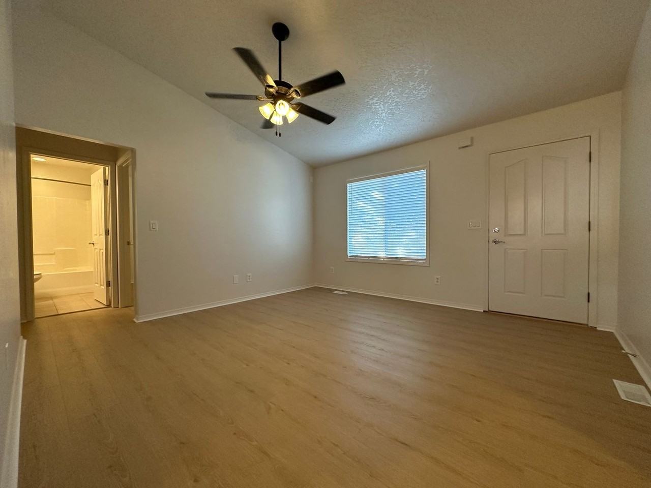 2204 Stewart Ave - Photo 2 of 14