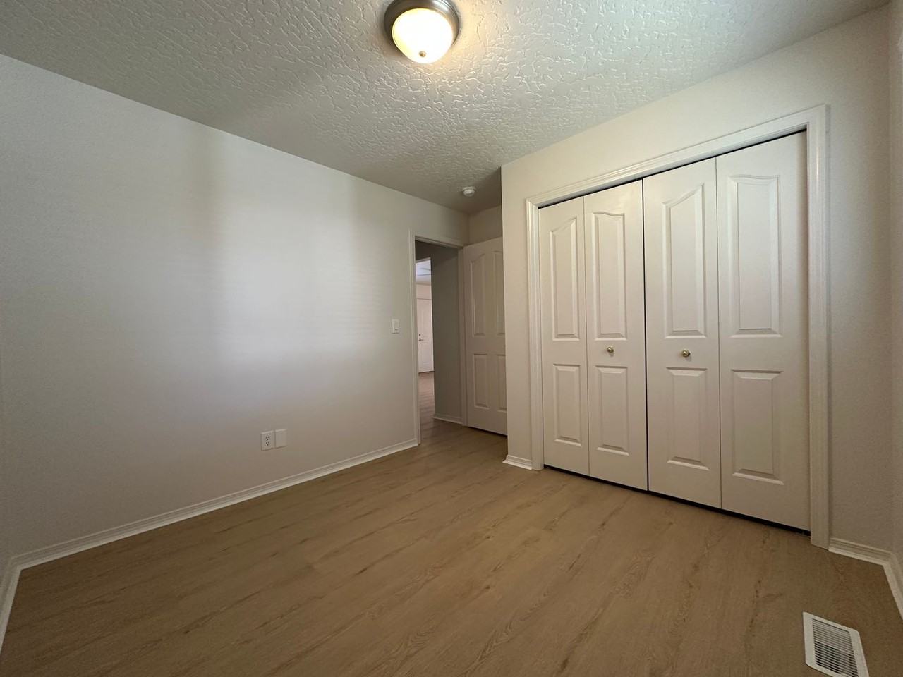 2204 Stewart Ave - Photo 6 of 14