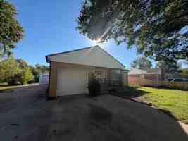 featured image of 220 Sunset Ave