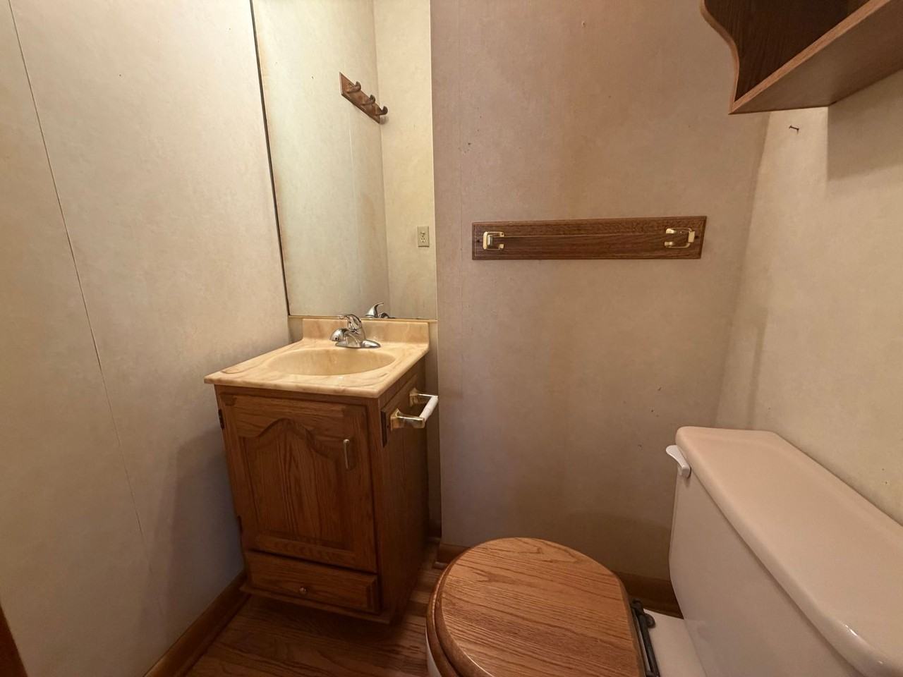 220 Sunset Ave - Photo 4 of 14