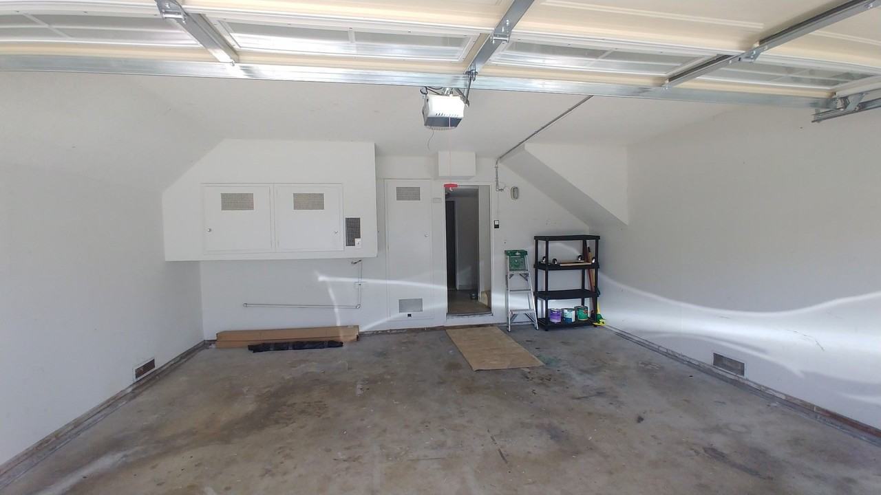 433 Monterey Blvd - Photo 2 of 7