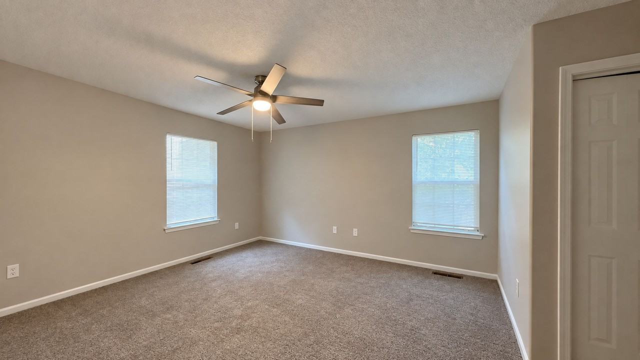 5505 Fountain Ct - Photo 7 of 19