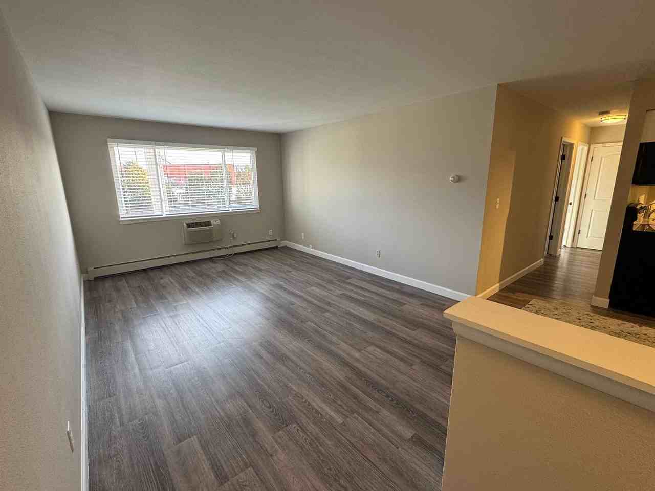 Newly renovated 2 - Photo 6 of 28