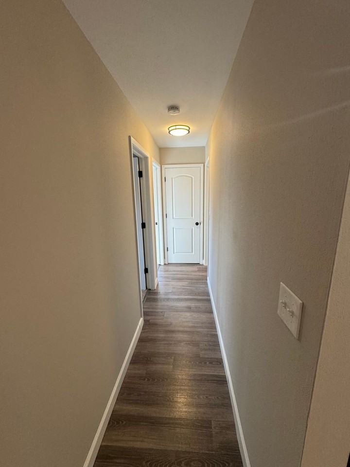 Newly renovated 2 - Photo 7 of 28