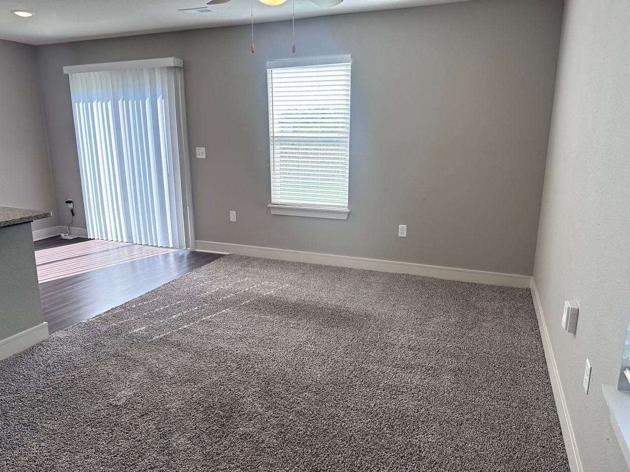 1546 Ne Shale Ct - Photo 4 of 18