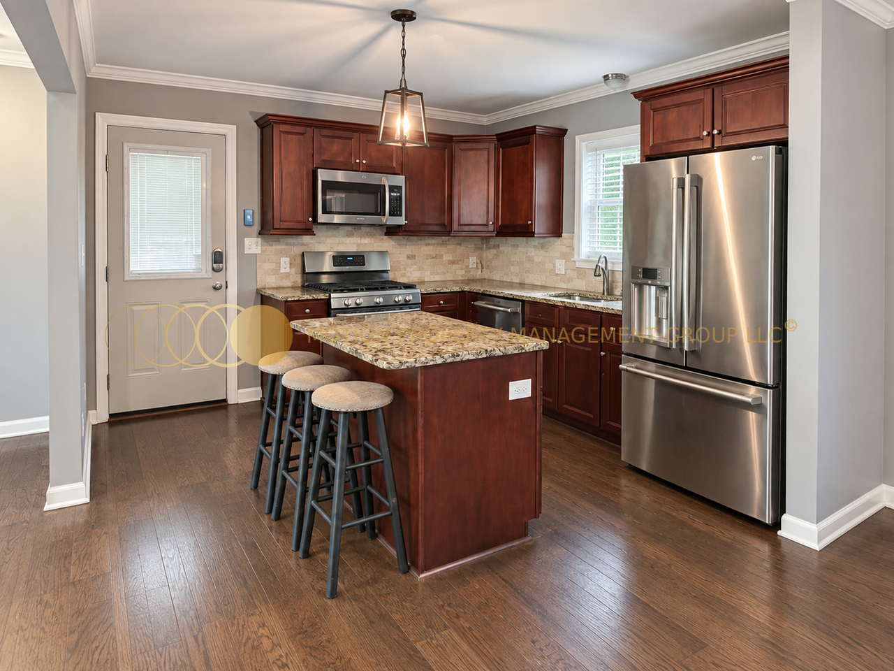1749 Arkose Dr Se - Photo 5 of 11