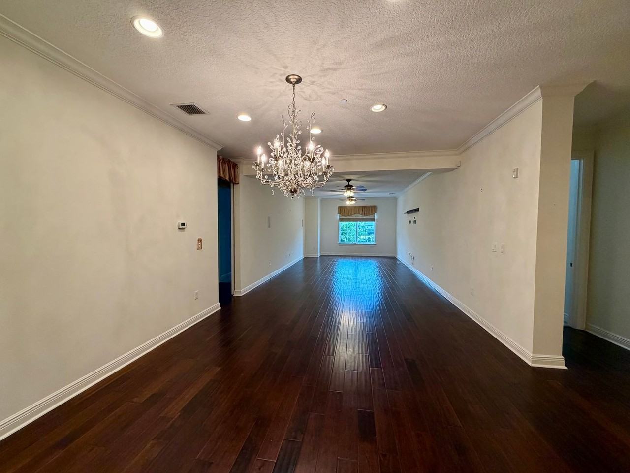 100 S Virginia Ave #320 - Photo 3 of 34