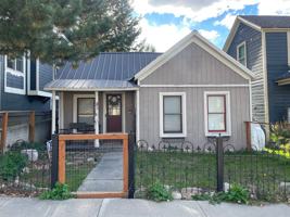 featured image of 1043 Park Ave