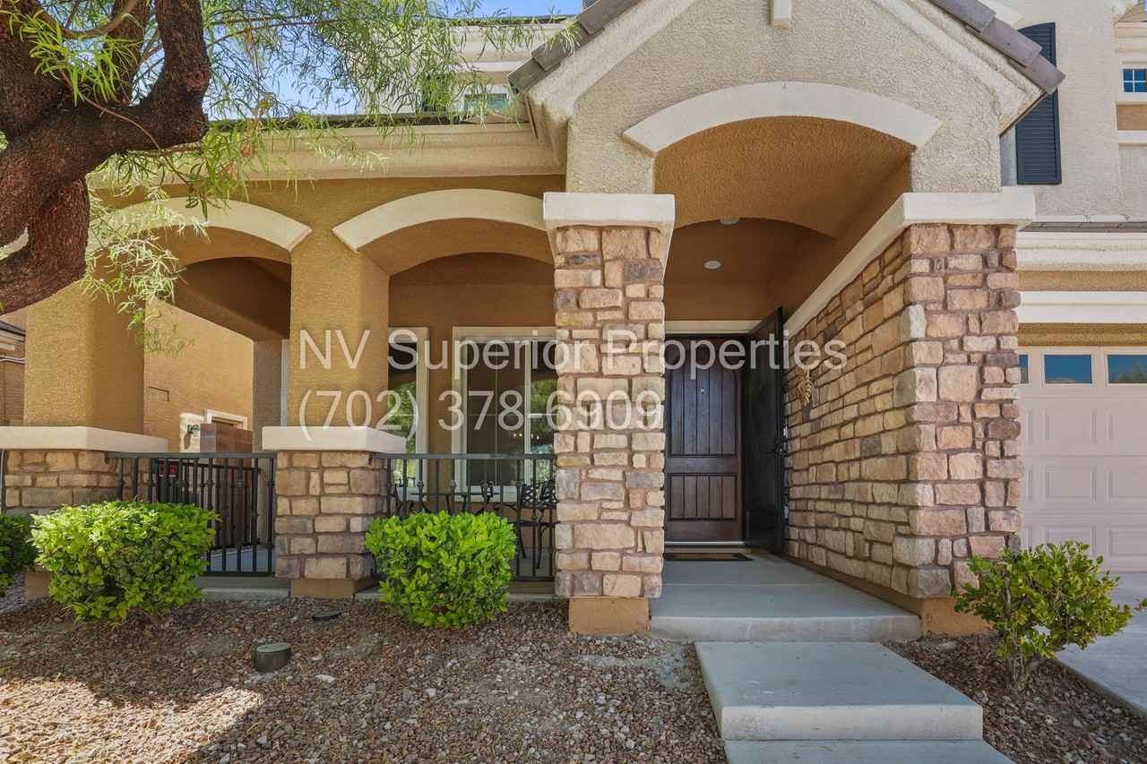 7037 Twin Forks Peak St - Photo 3 of 50