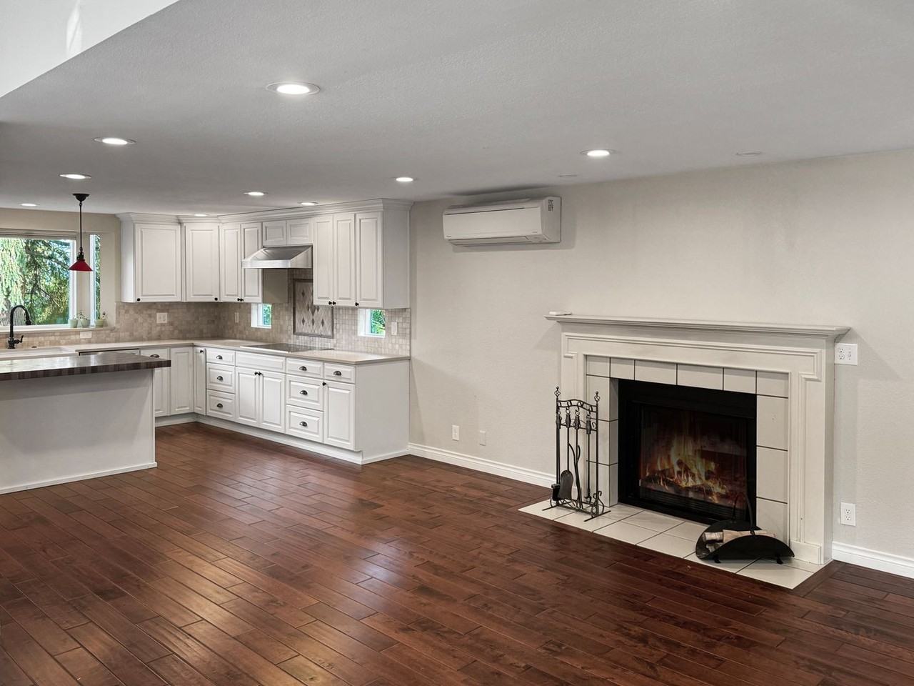 2121 234th Pl Se - Photo 5 of 29