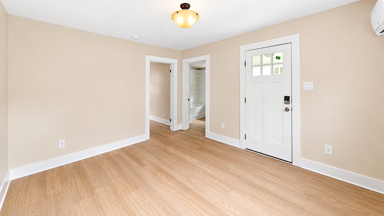 108 Arnold Rd - Photo 4 of 12