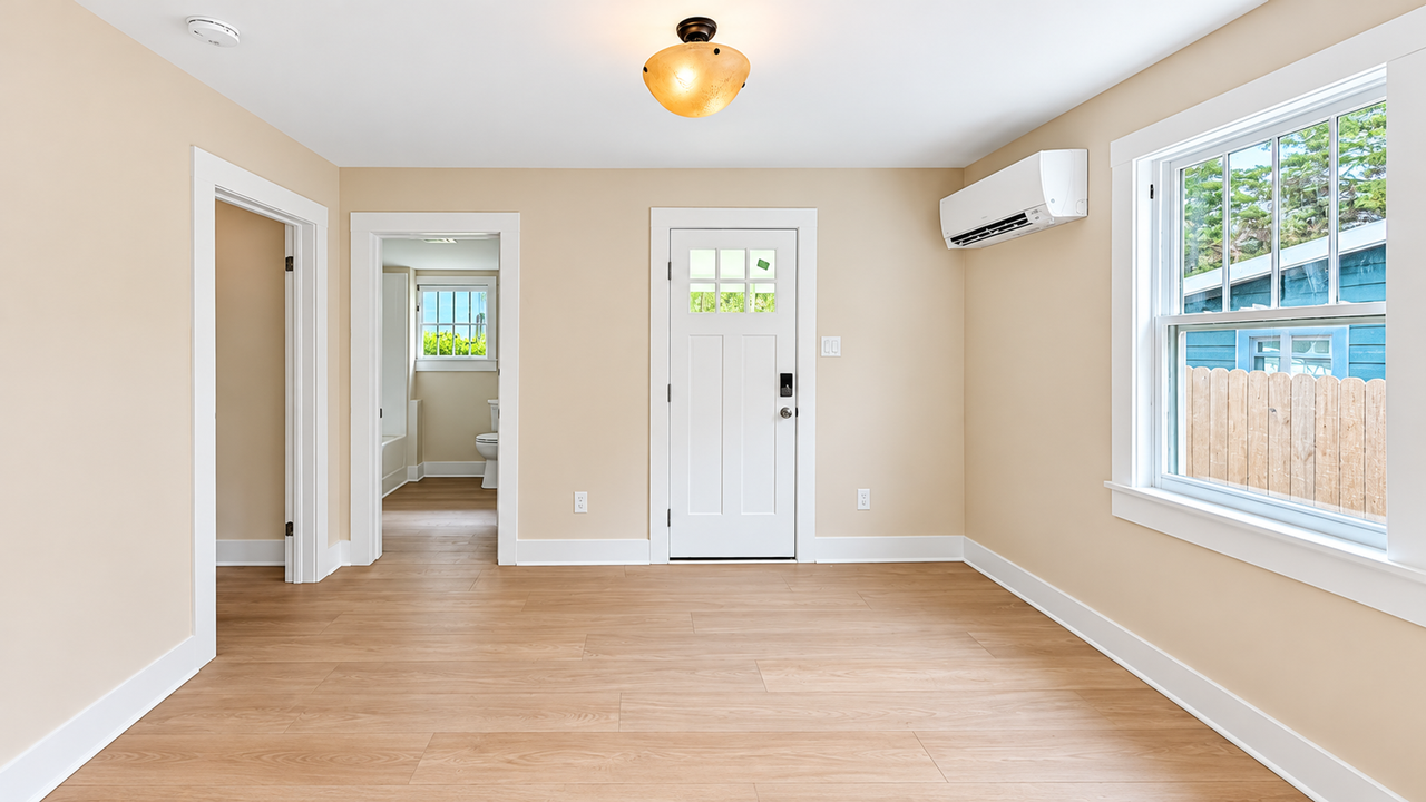 108 Arnold Rd - Photo 5 of 12