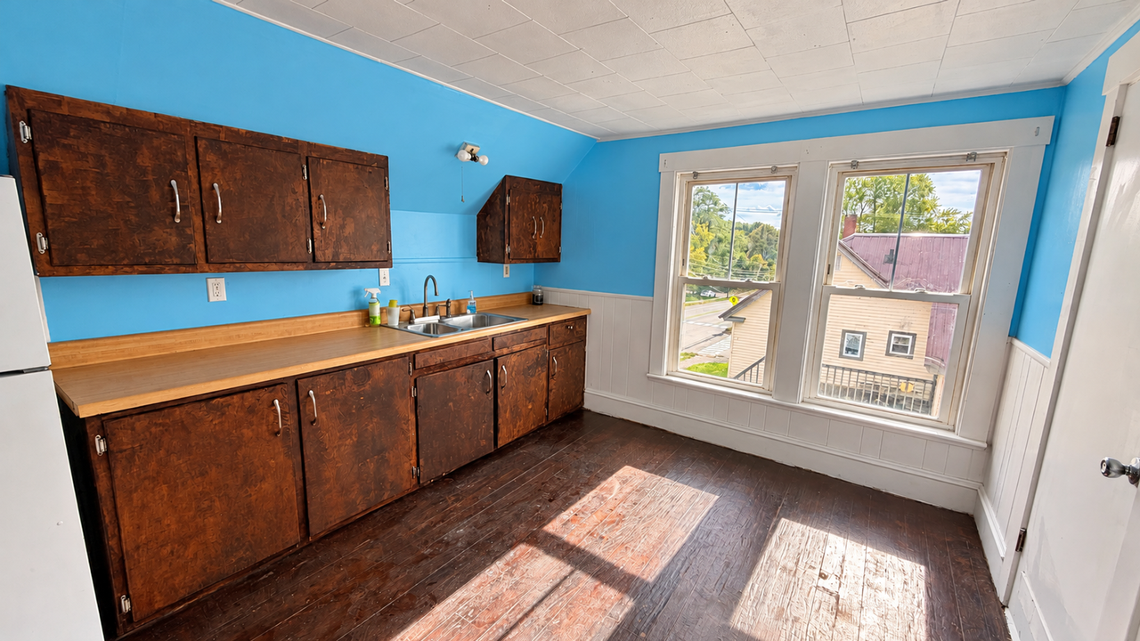 107 State St - Photo 7 of 7