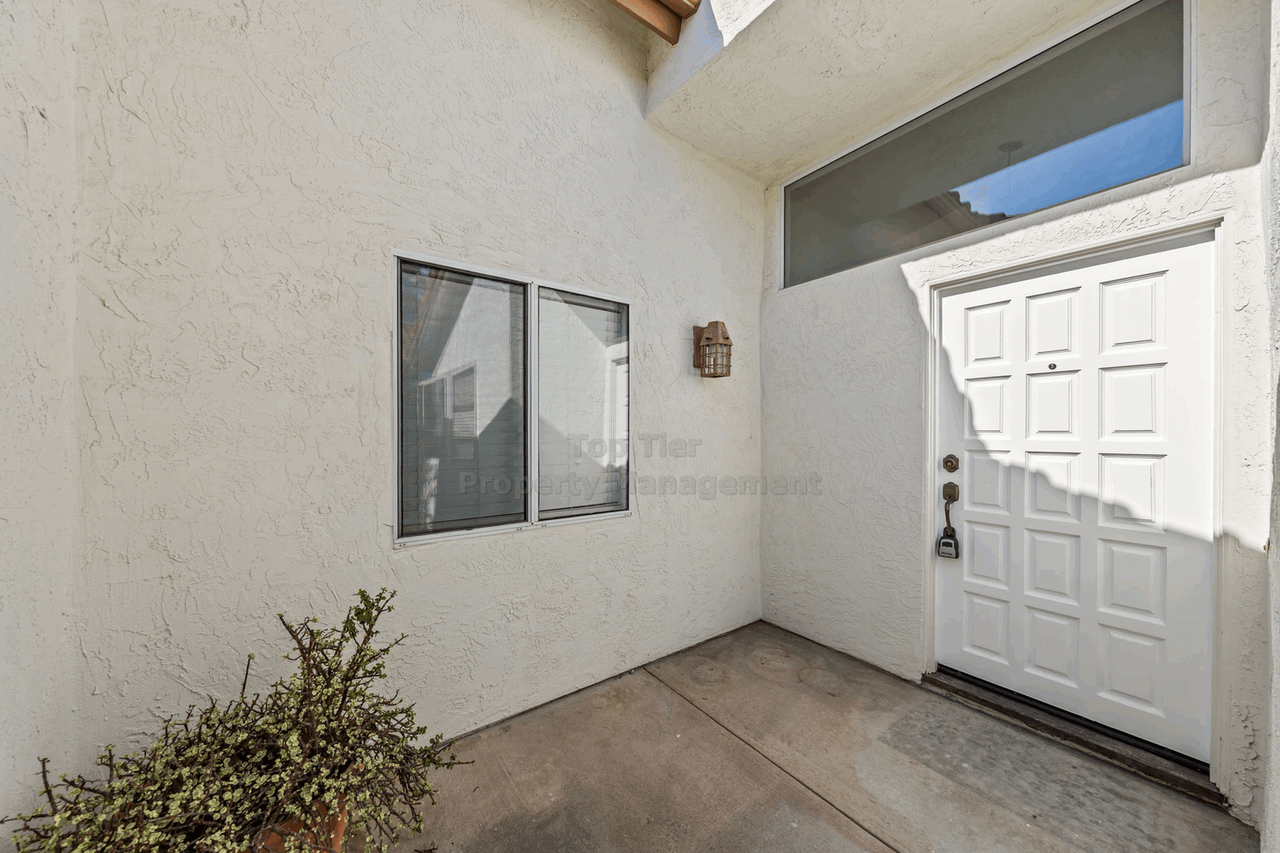 5226 Via Del Oro - Photo 2 of 25