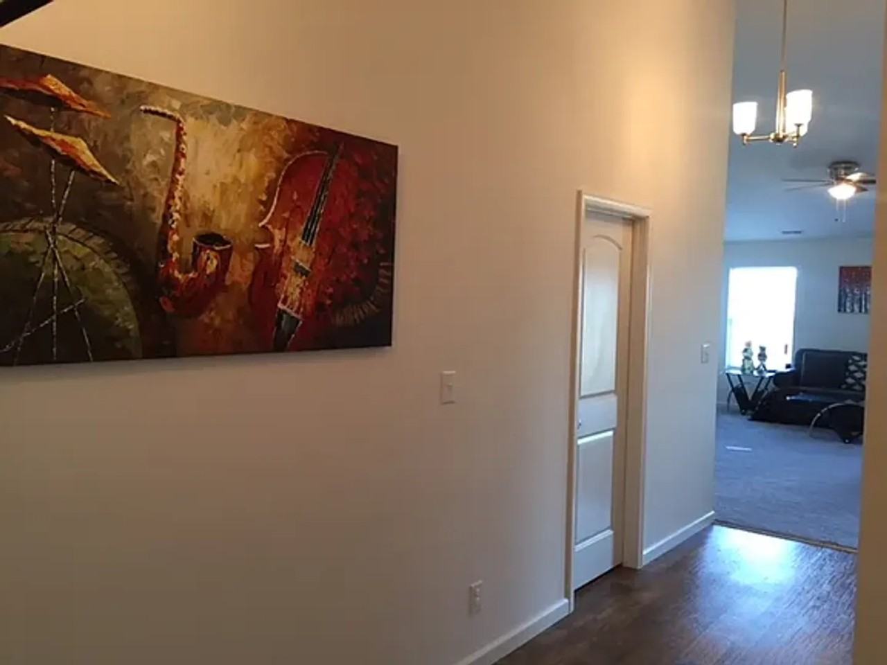 3370 Maitland Dr - Photo 3 of 10